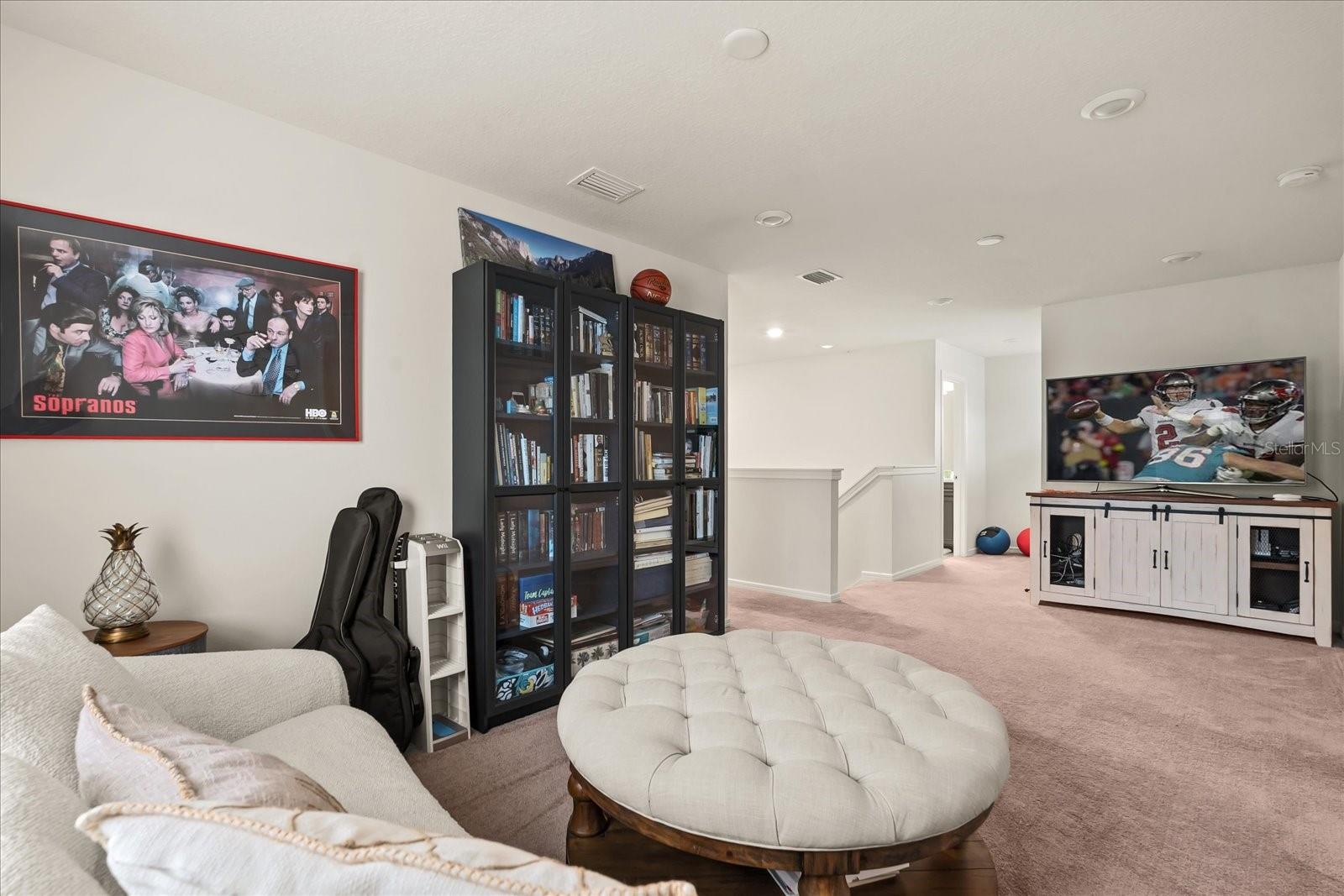 2624 BLOWING BREEZE AVE