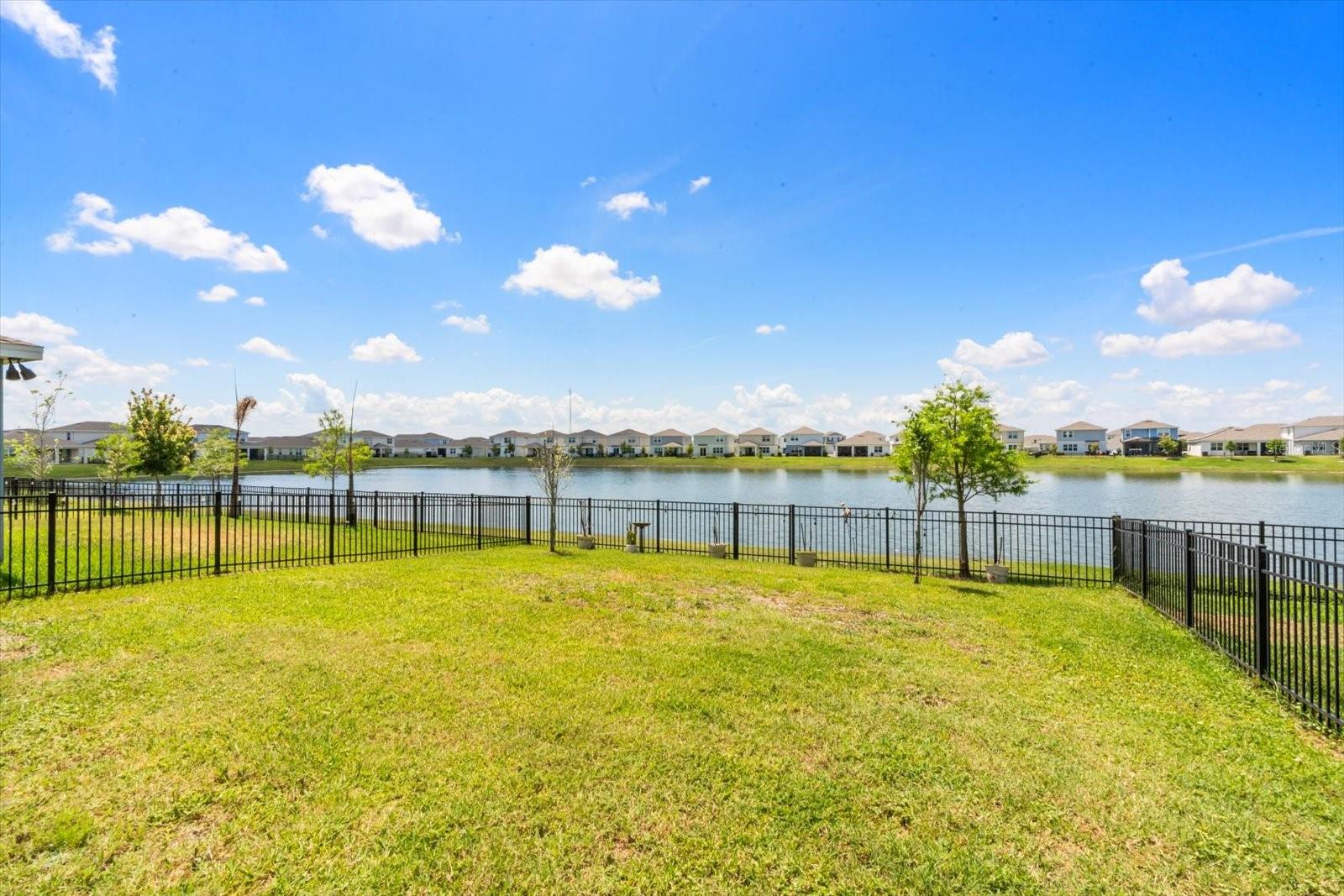 2624 BLOWING BREEZE AVE