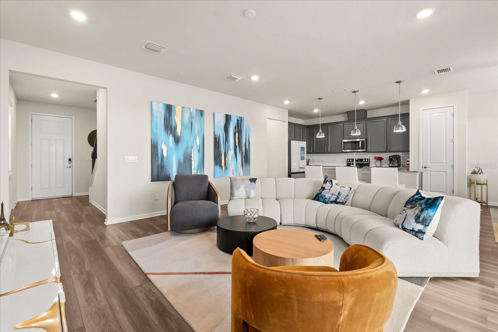 2624 BLOWING BREEZE AVE