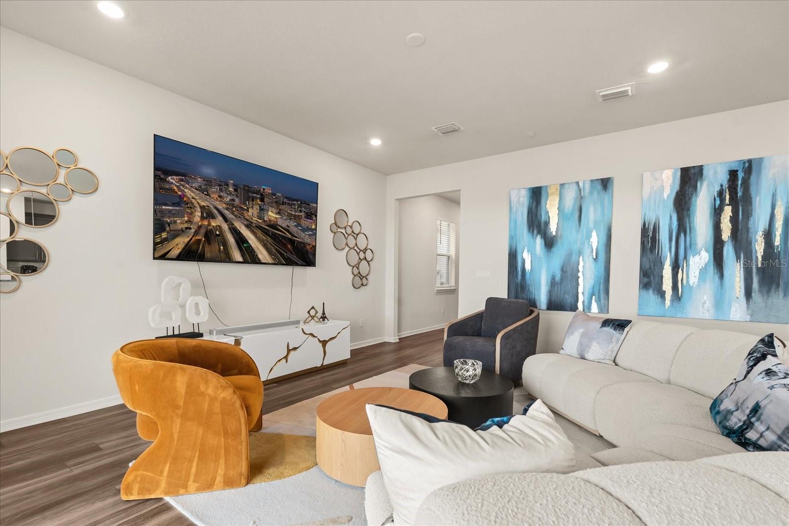 2624 BLOWING BREEZE AVE