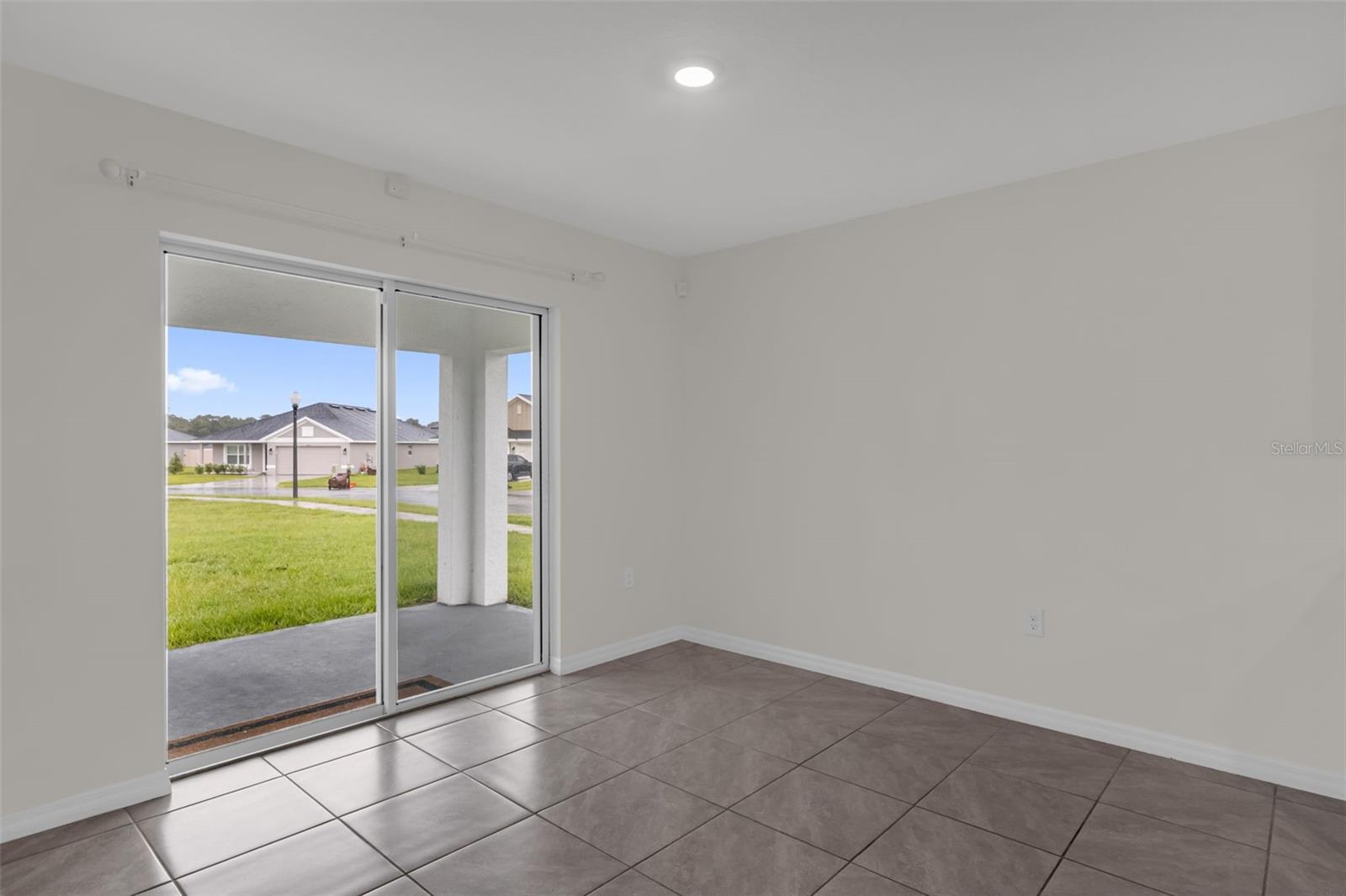 9109 SW 45TH TER