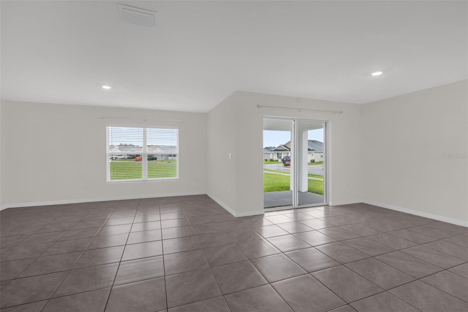 9109 SW 45TH TER