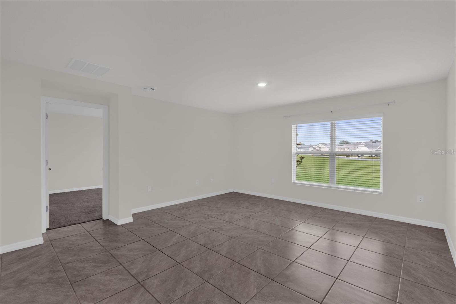 9109 SW 45TH TER