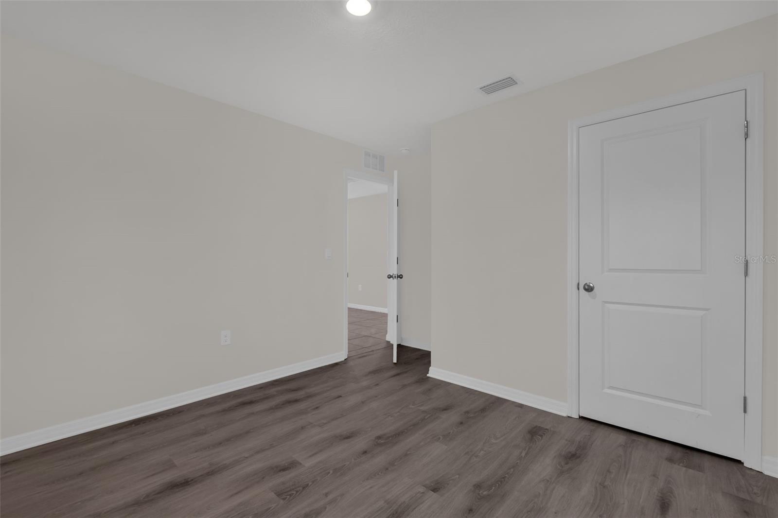 9109 SW 45TH TER