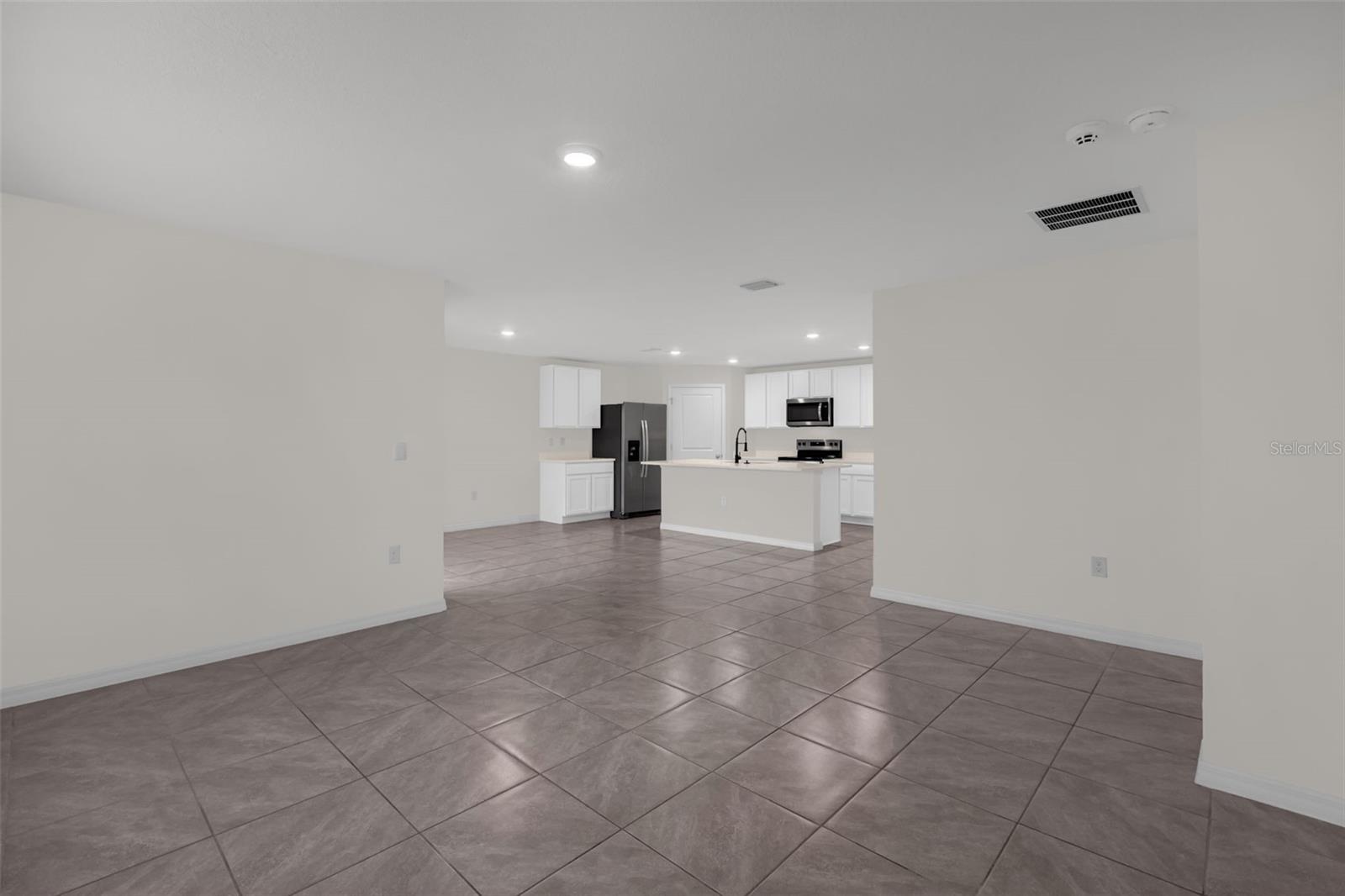 9109 SW 45TH TER