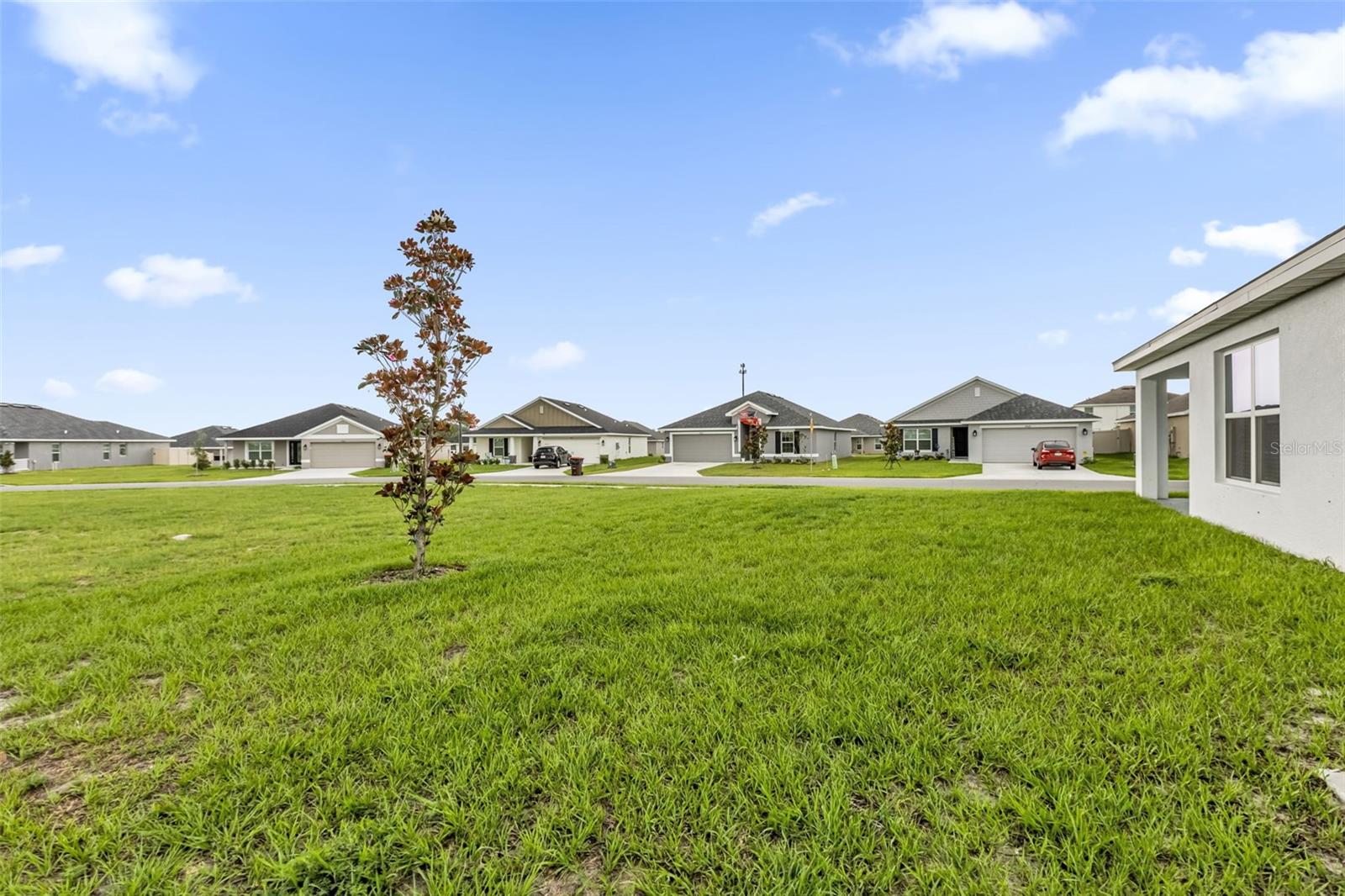 9109 SW 45TH TER