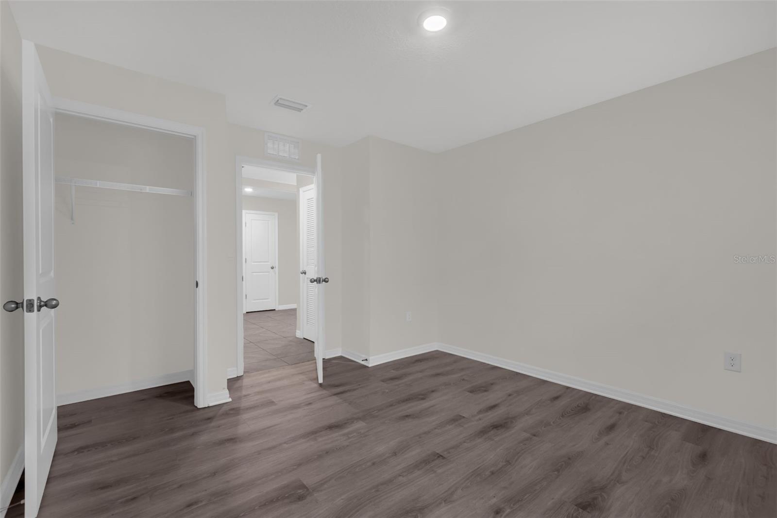9109 SW 45TH TER