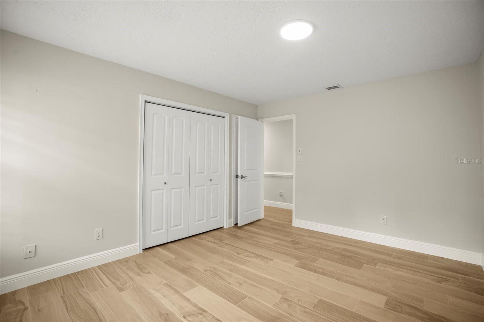 104 VALENCIA LOOP