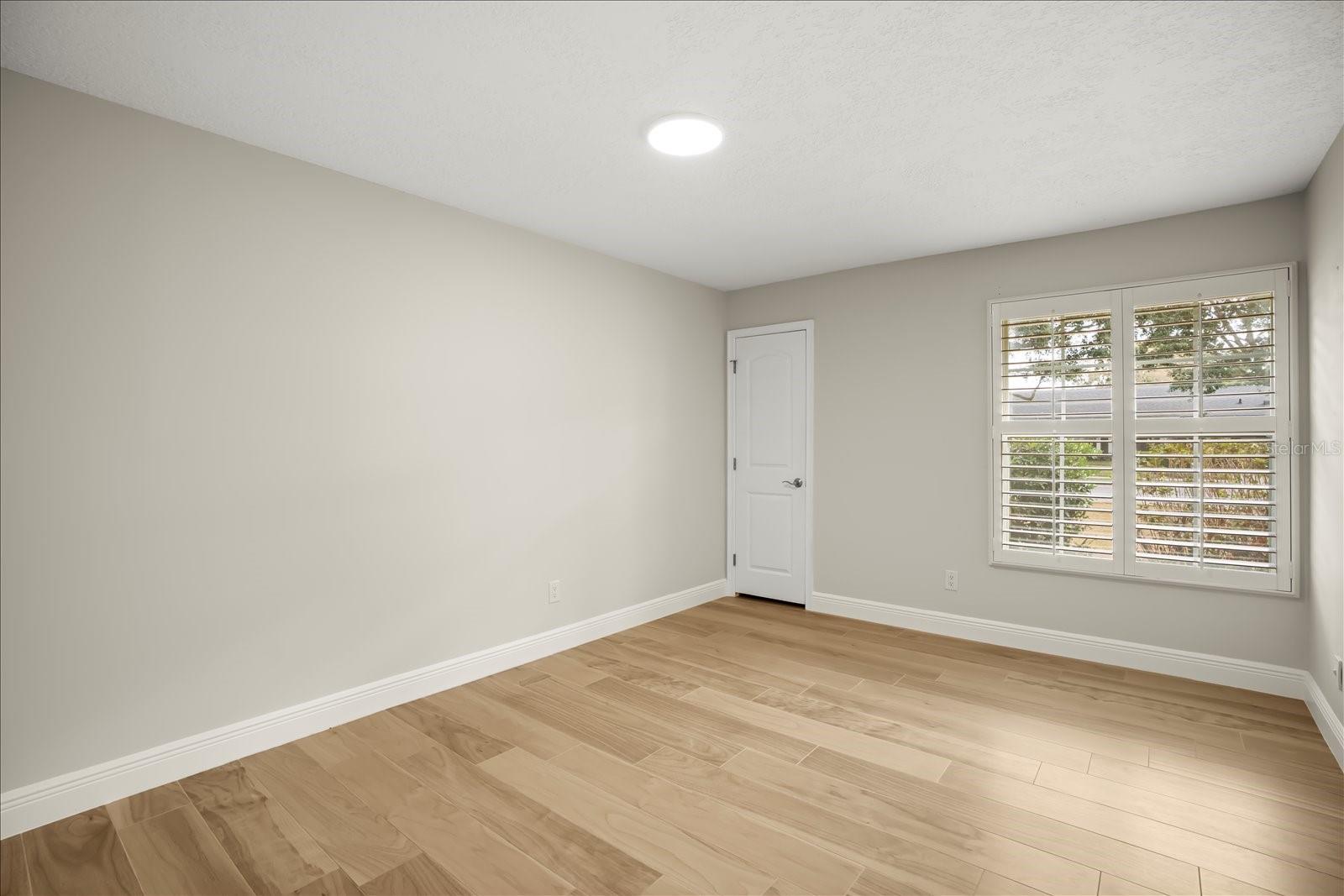 104 VALENCIA LOOP