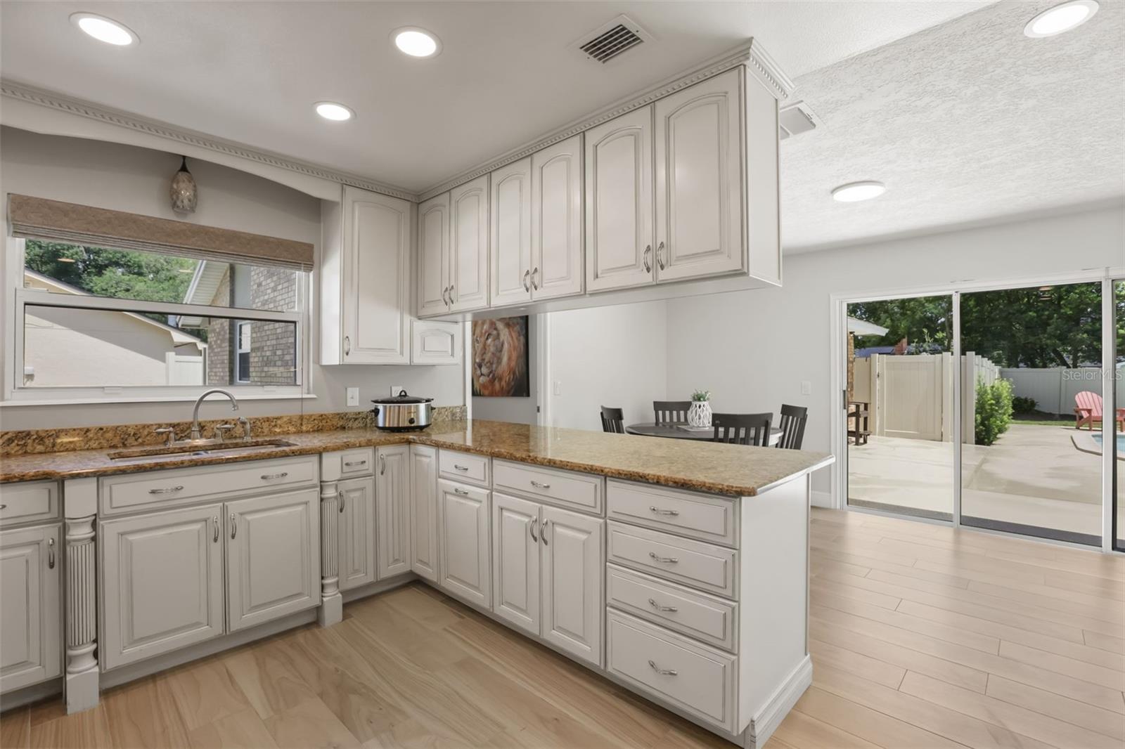 104 VALENCIA LOOP