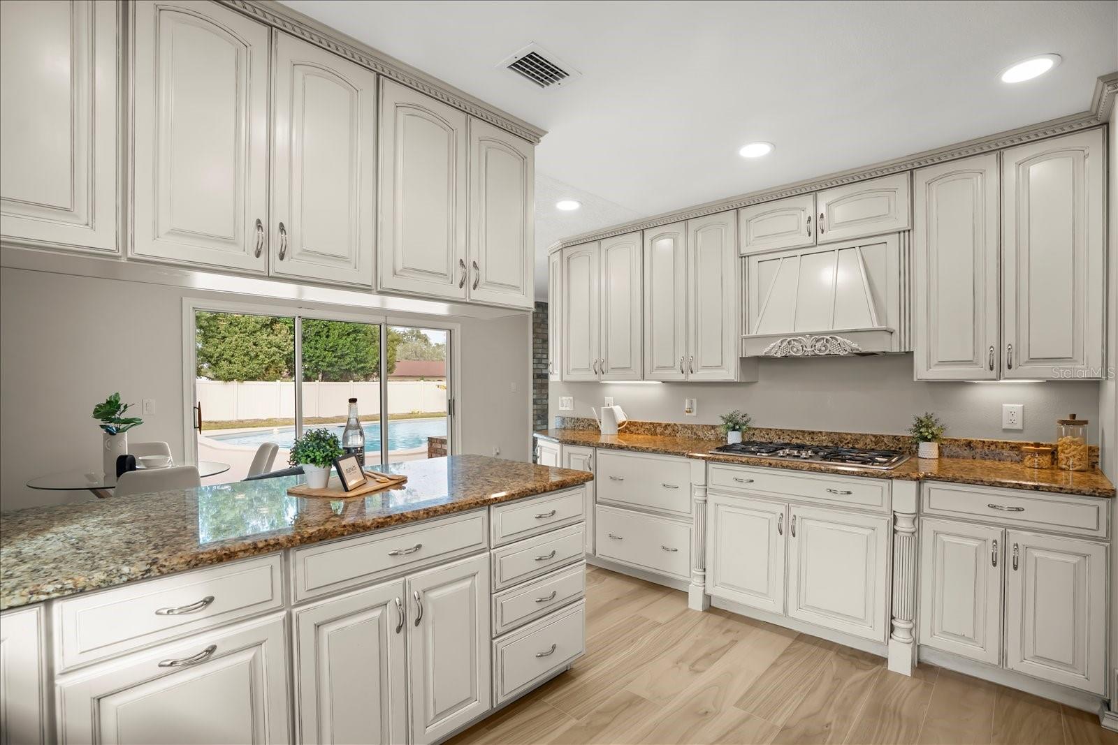 104 VALENCIA LOOP