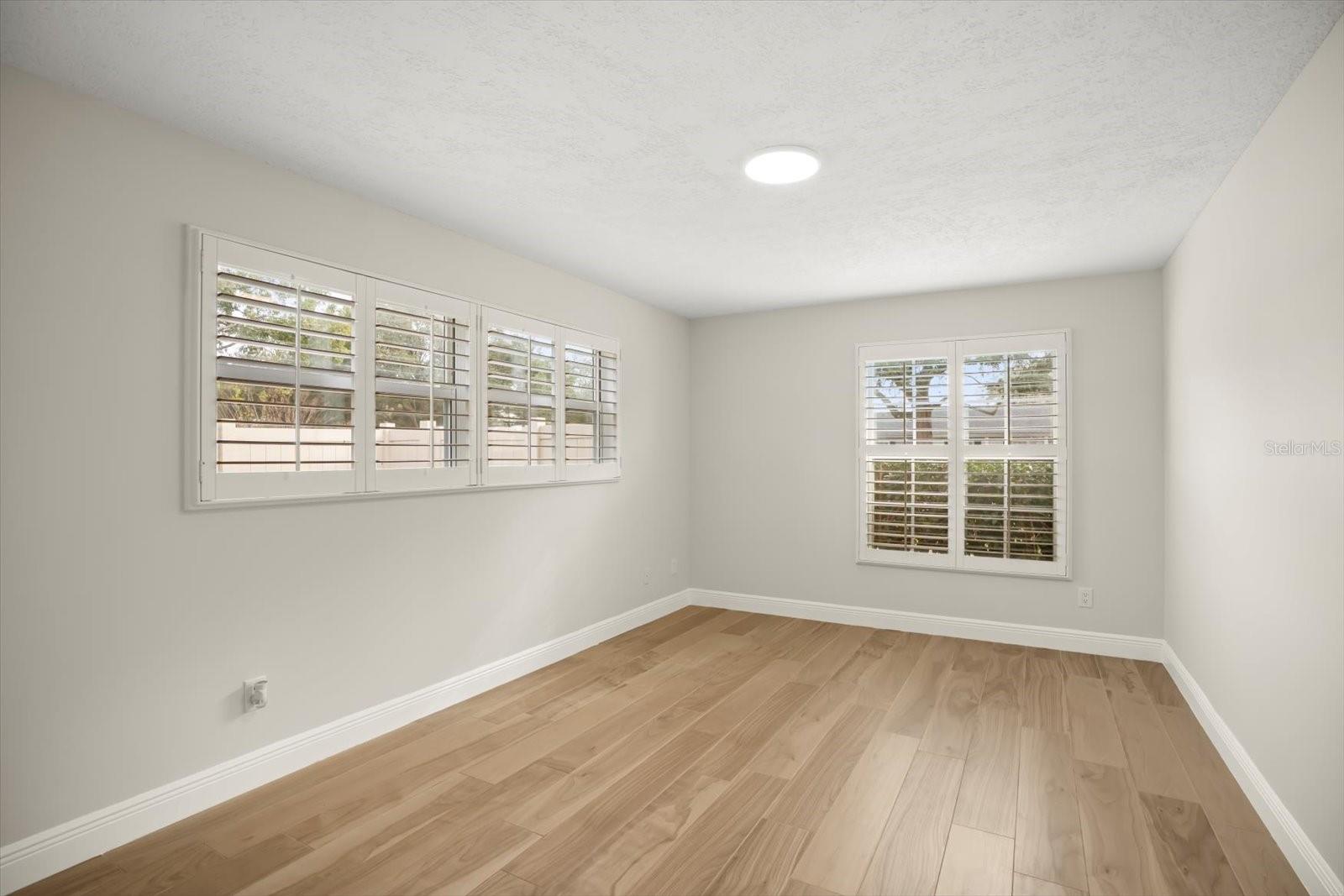 104 VALENCIA LOOP