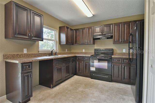 8469 SW 139 LANE RD