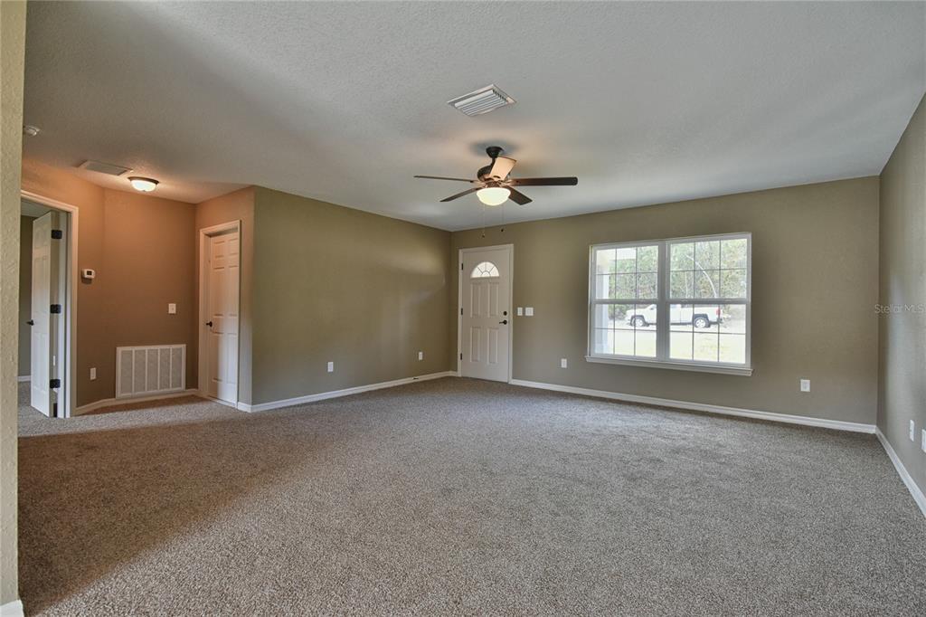 8469 SW 139 LANE RD