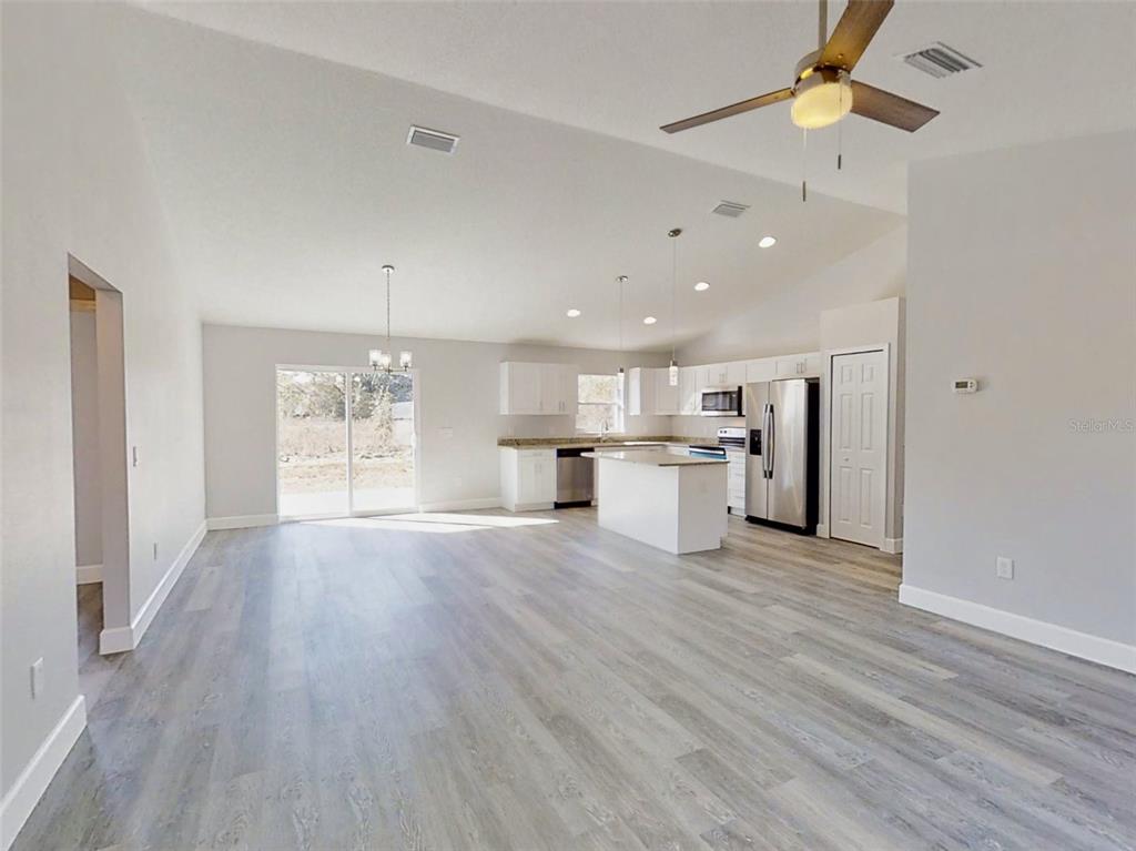 2081 SW 153 LOOP