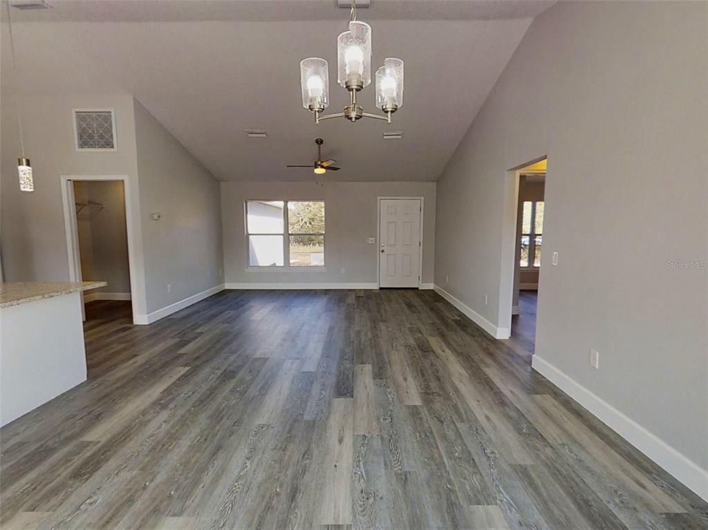 2081 SW 153 LOOP