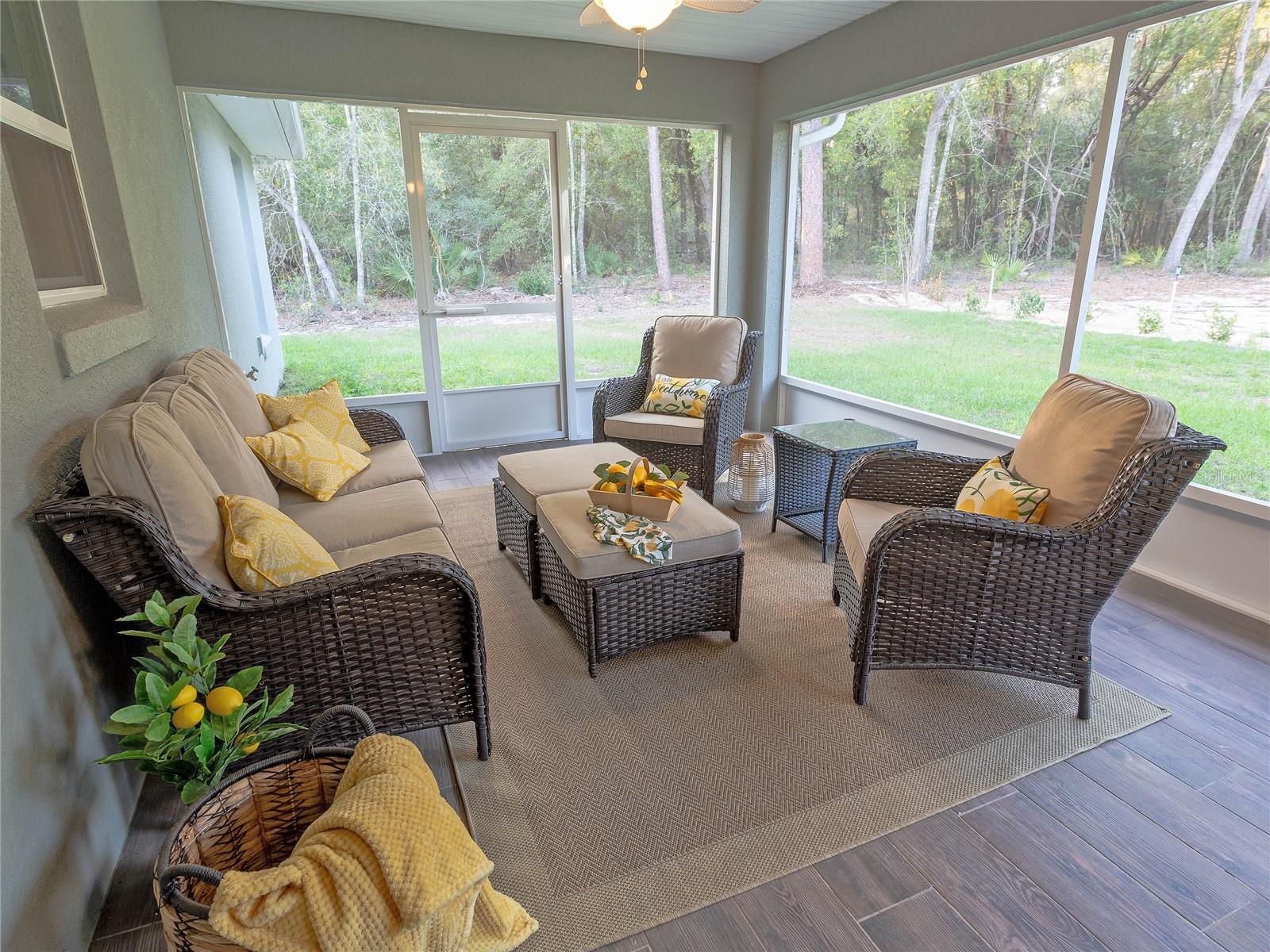 475 MARION OAKS DR