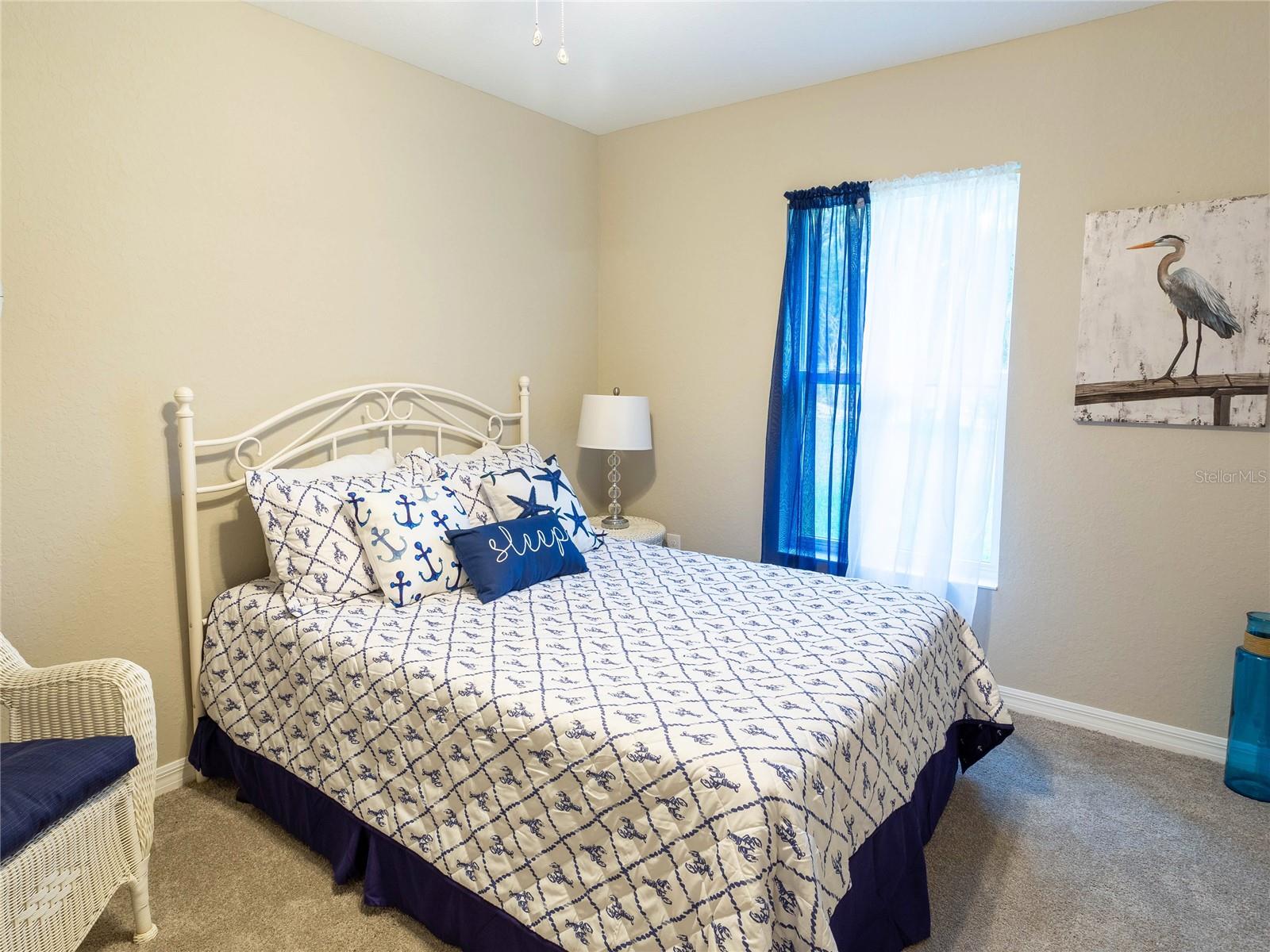 475 MARION OAKS DR
