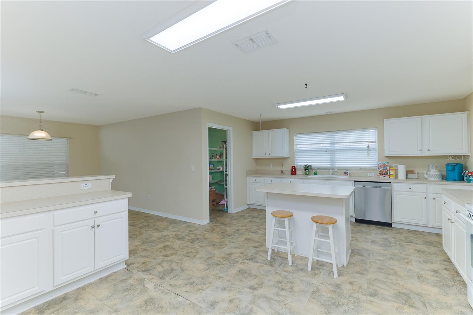 5302 SW 115TH LOOP