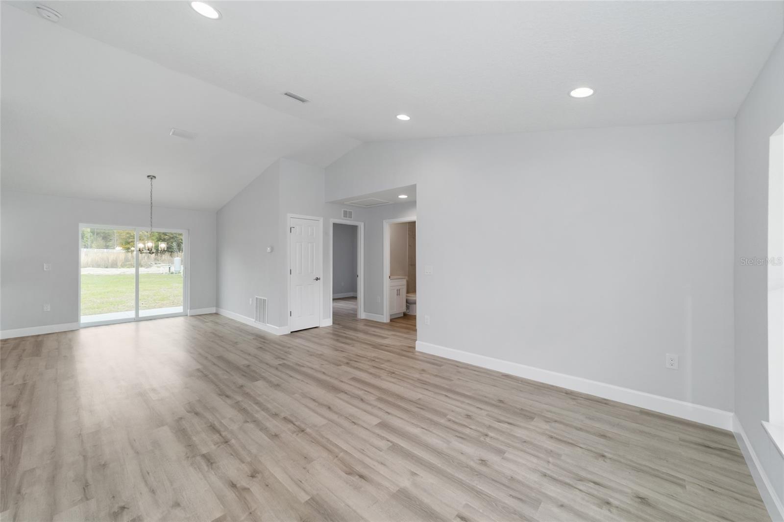 13793 SW 100 LN