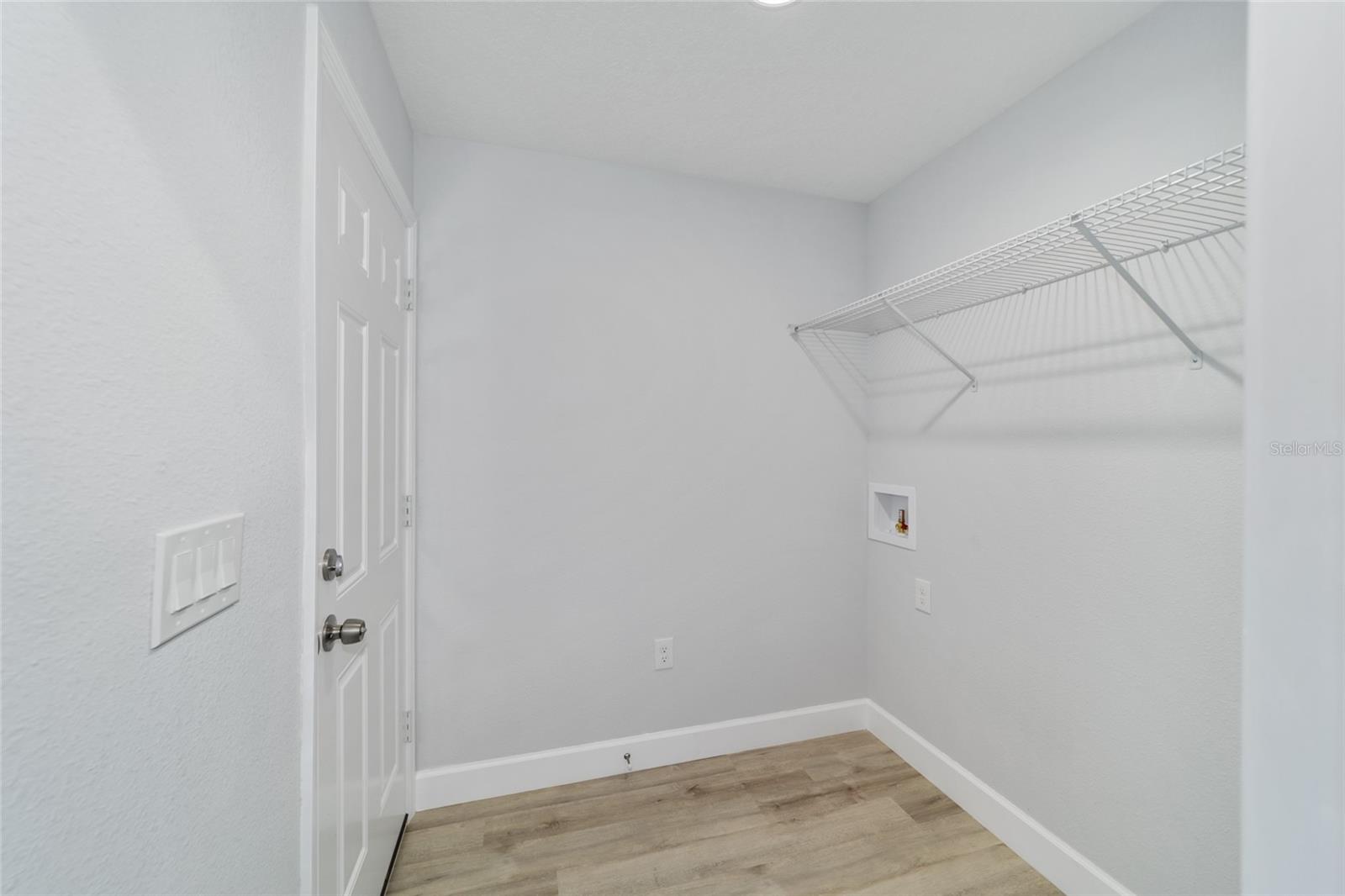 13793 SW 100 LN