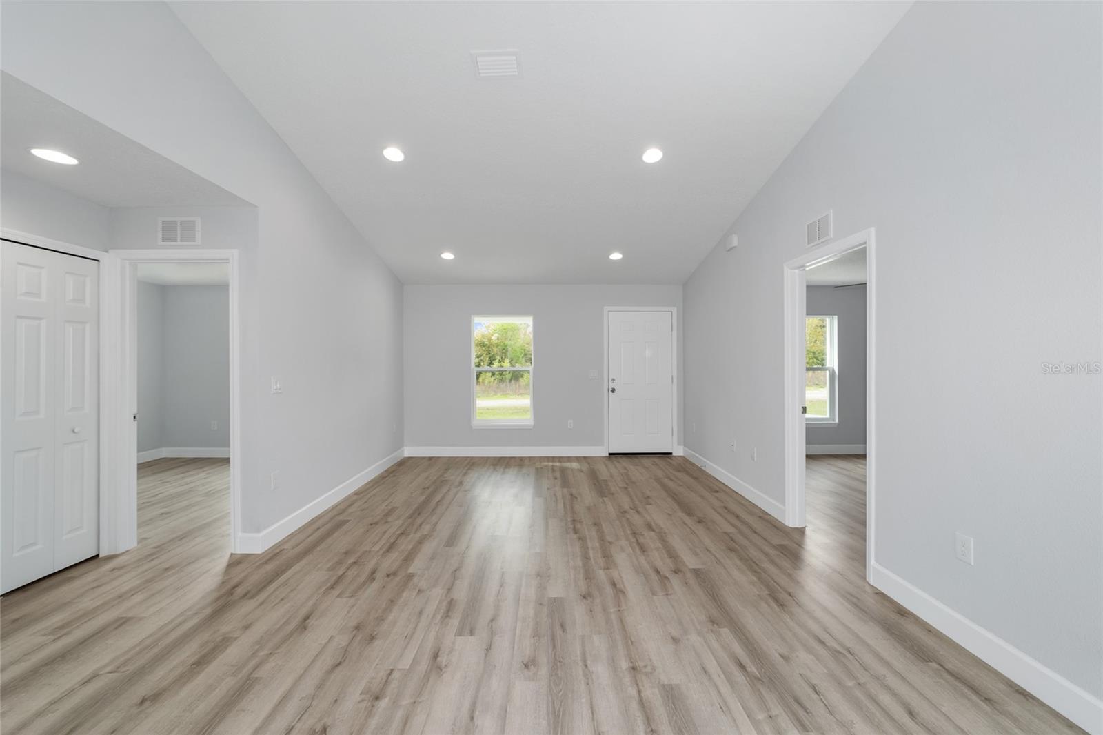 13793 SW 100 LN