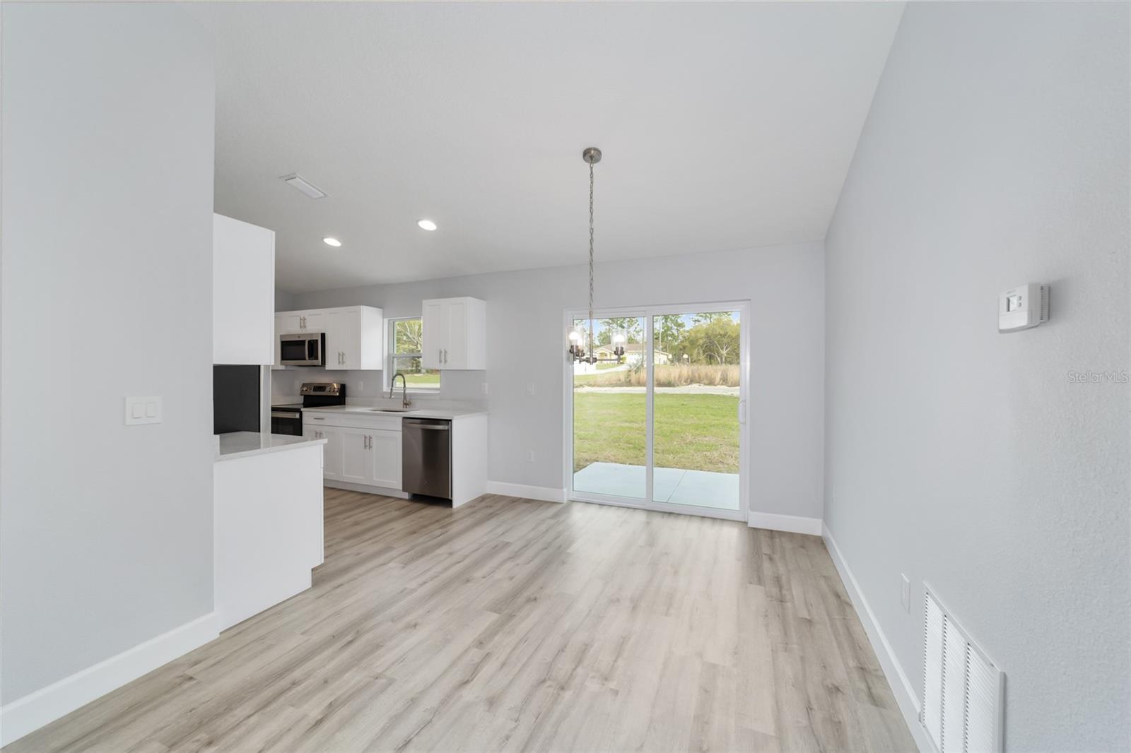 13793 SW 100 LN