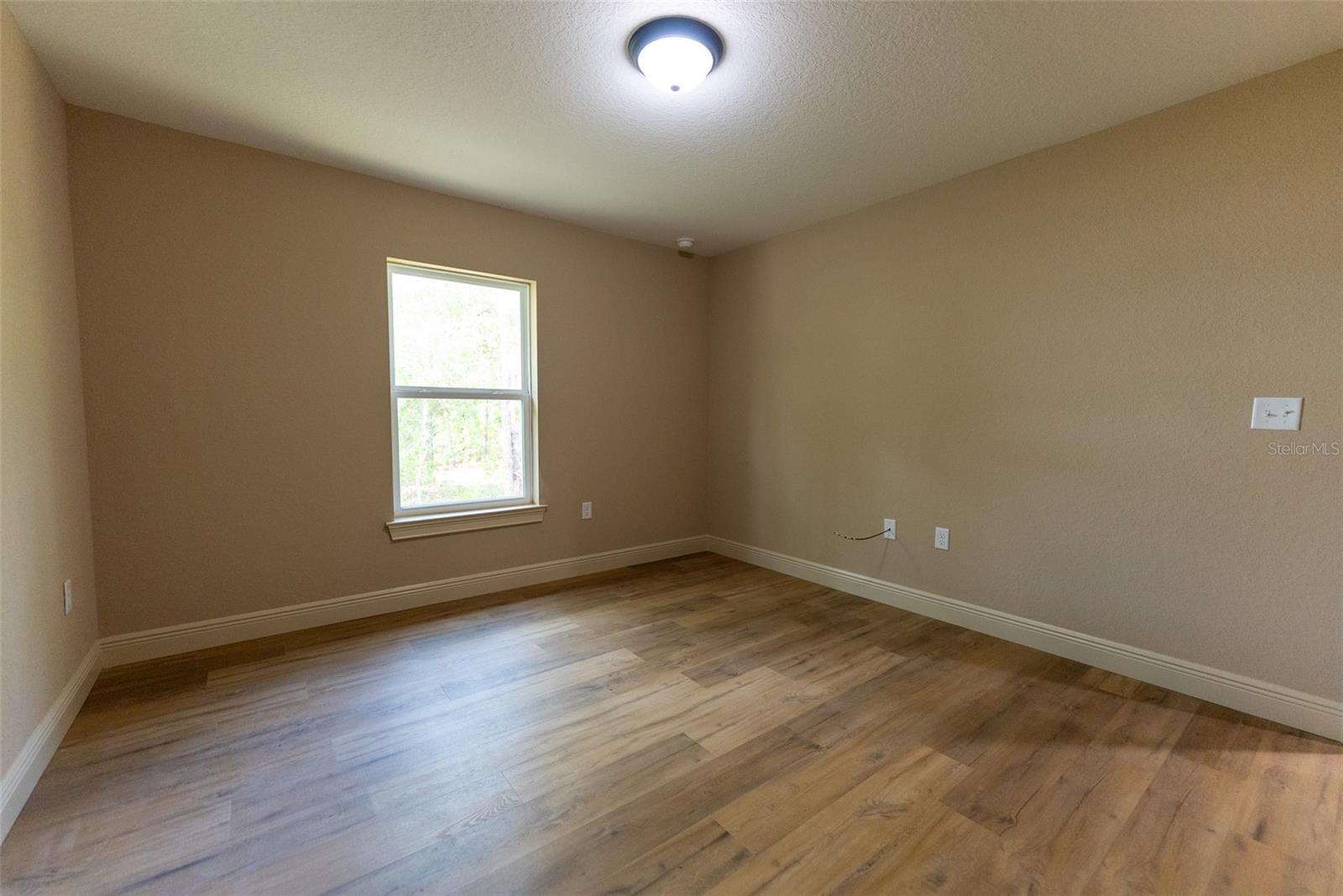 6617 SW 129 LOOP