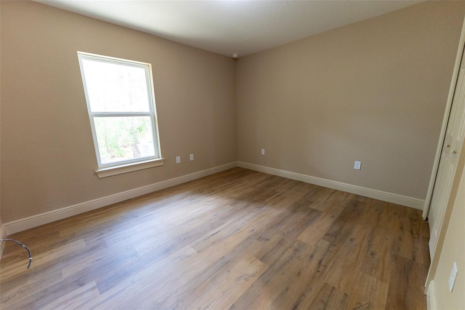 6617 SW 129 LOOP