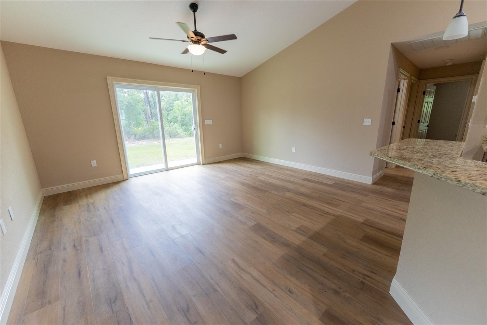 6617 SW 129 LOOP
