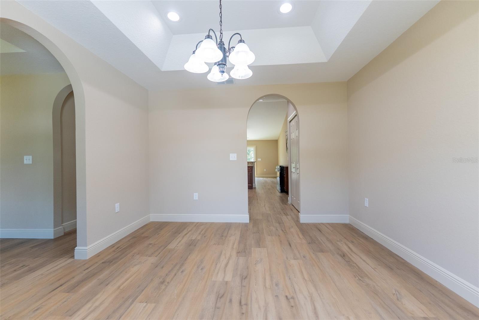 6617 SW 129 LOOP
