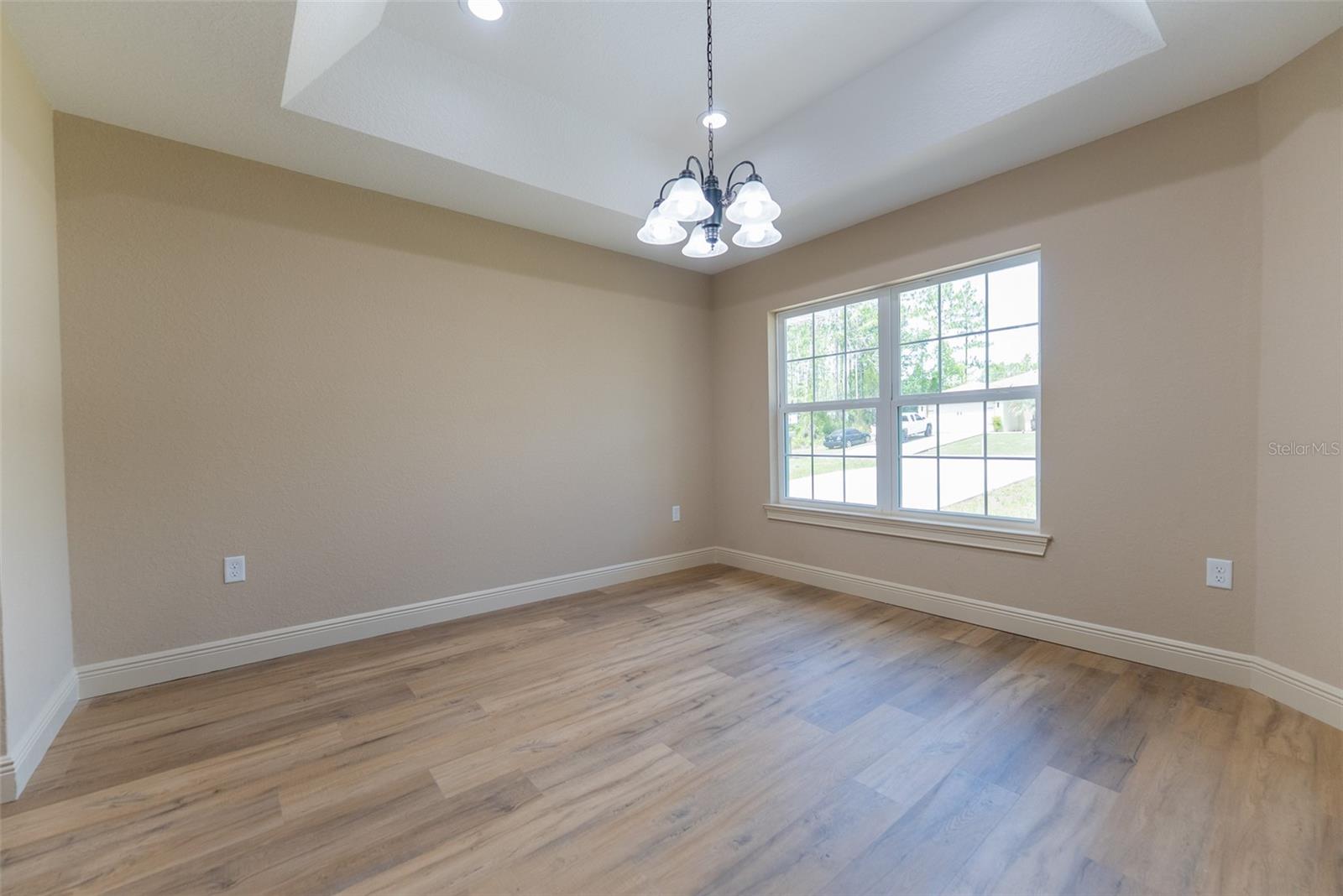 6617 SW 129 LOOP