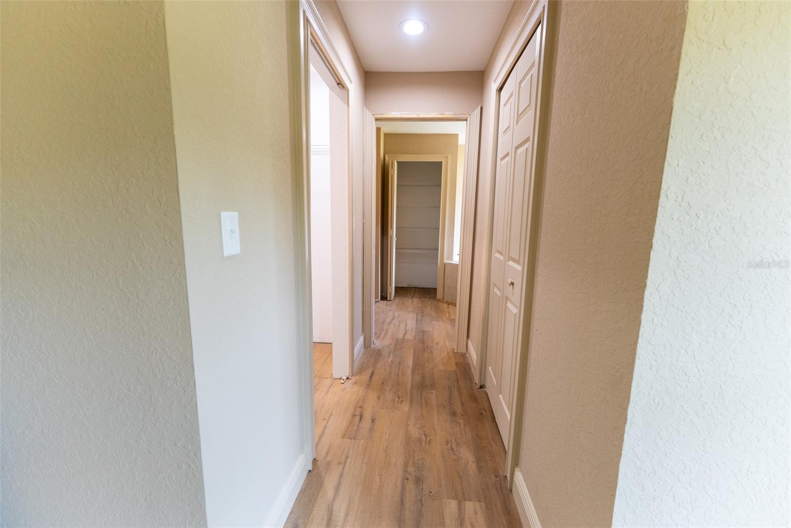 6617 SW 129 LOOP