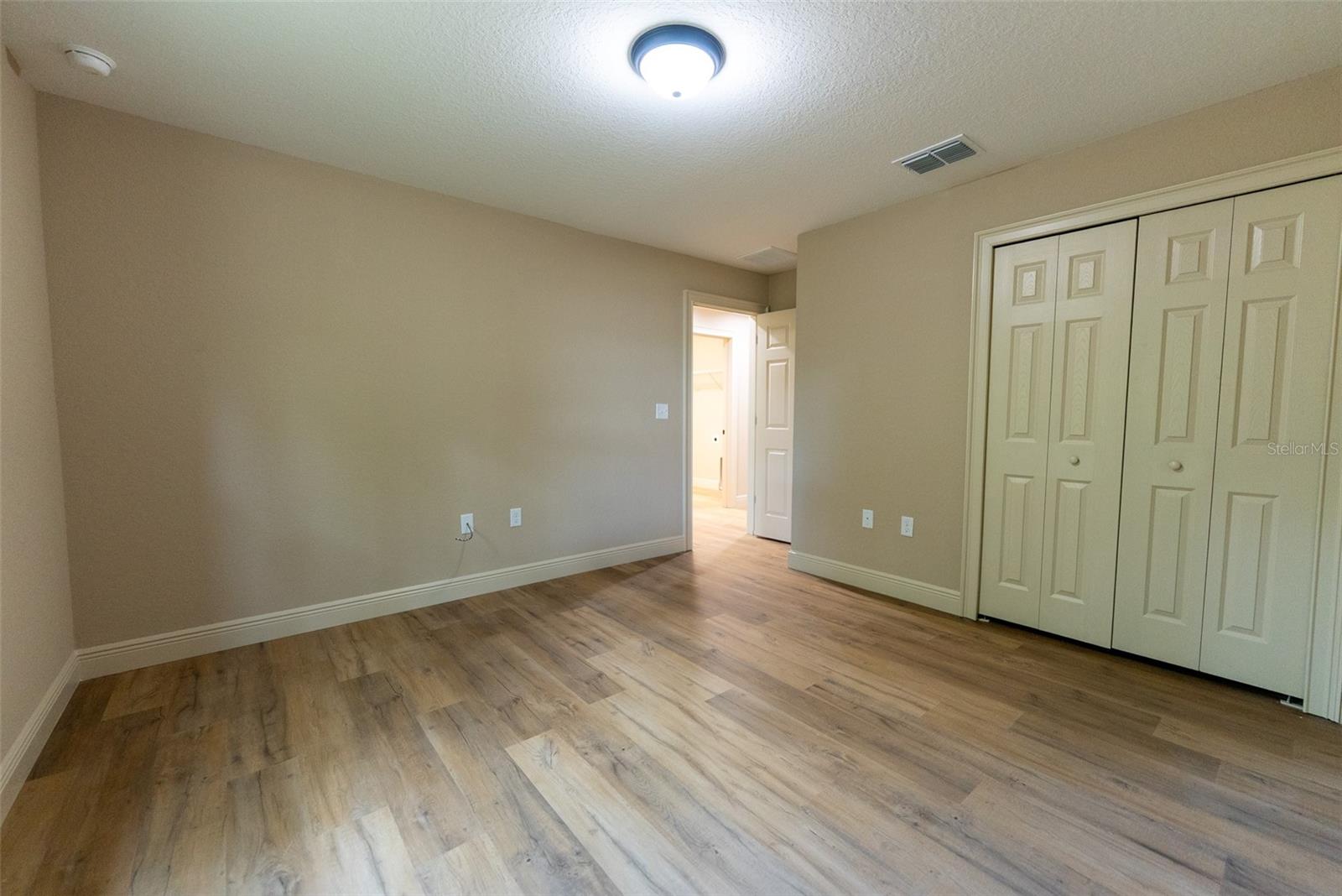 6617 SW 129 LOOP