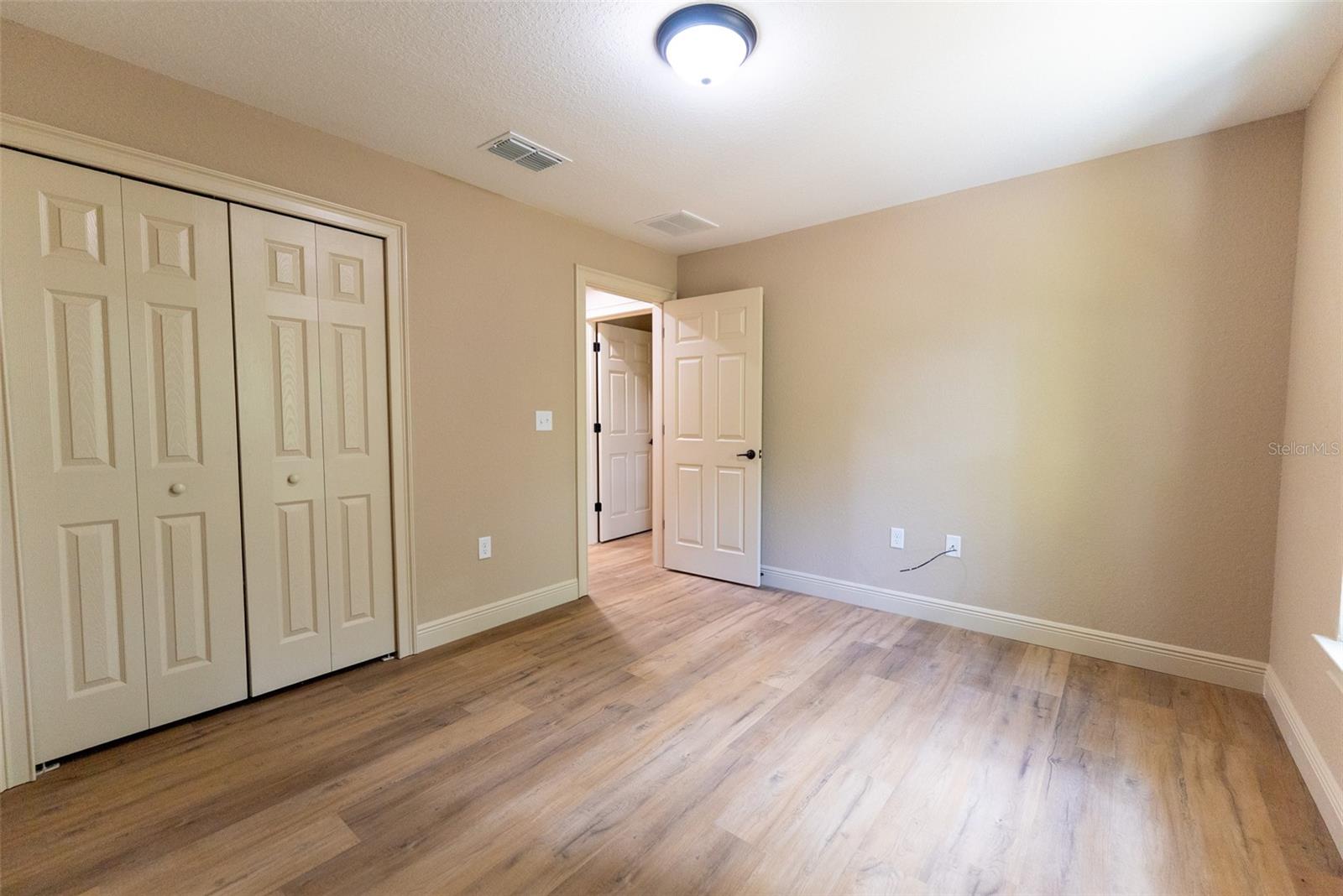 6617 SW 129 LOOP