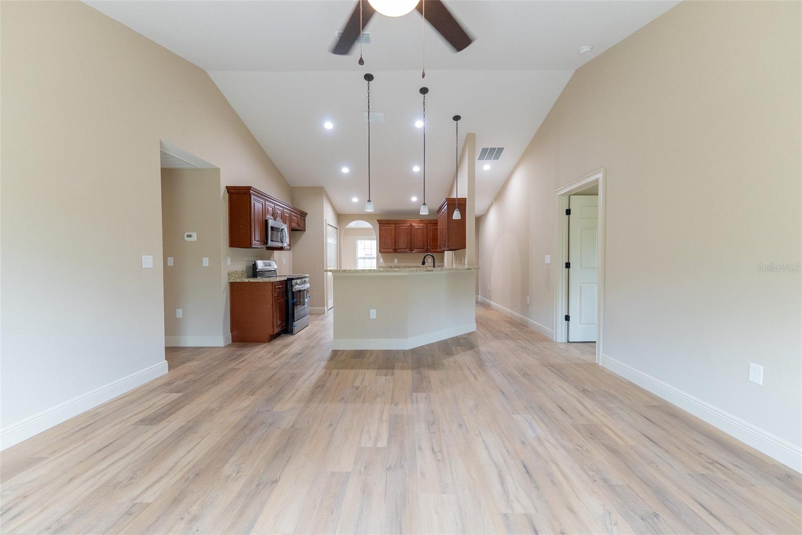 6617 SW 129 LOOP