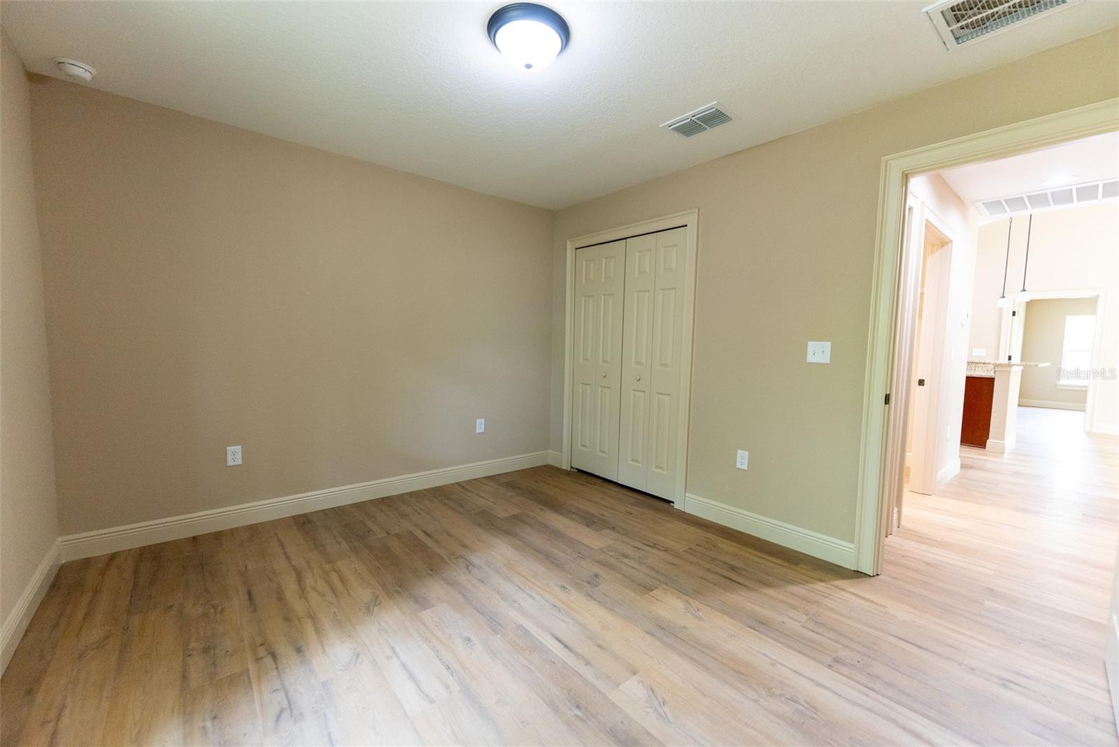 6617 SW 129 LOOP