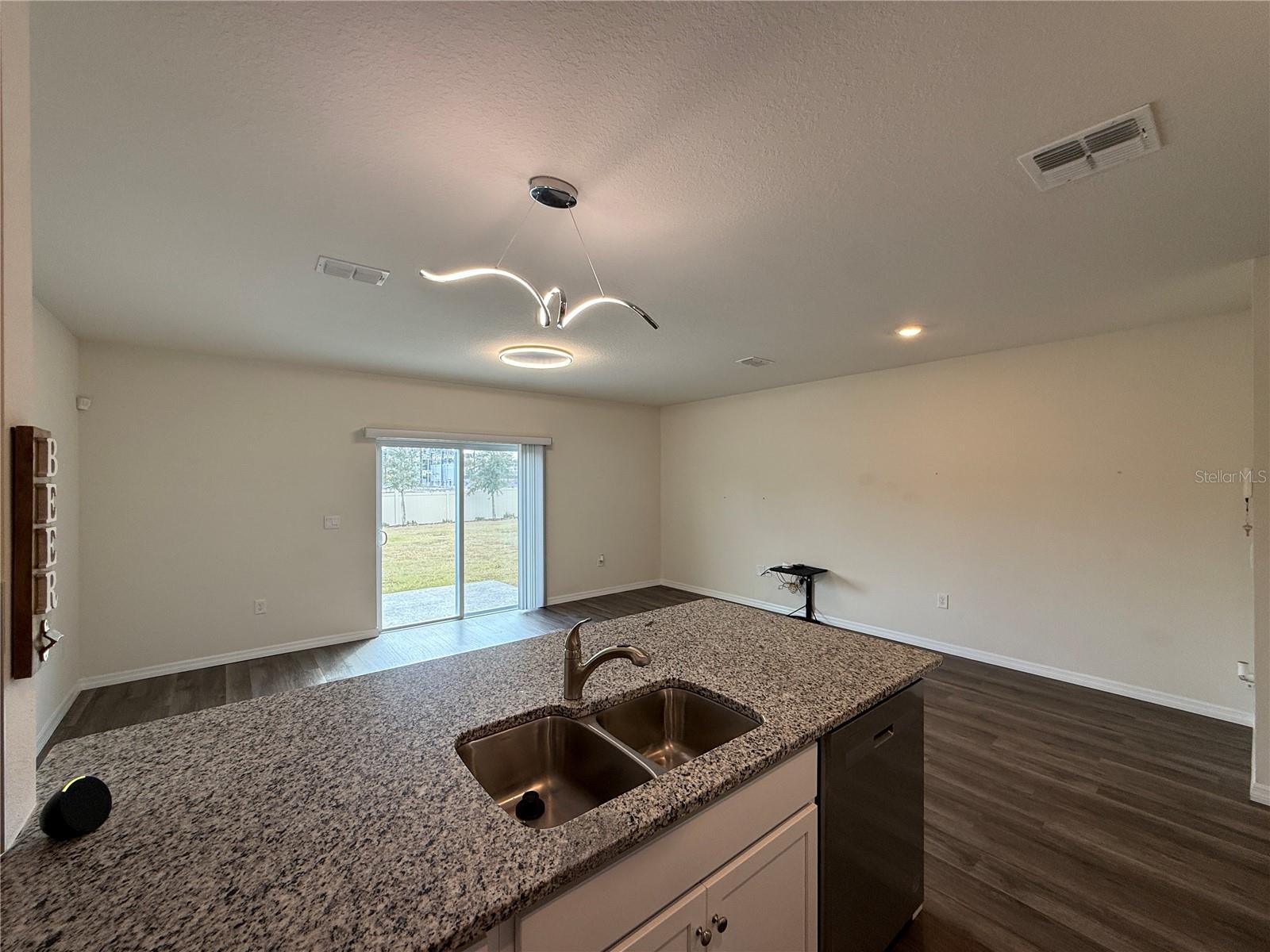 1382 TALLOWWOOD LN