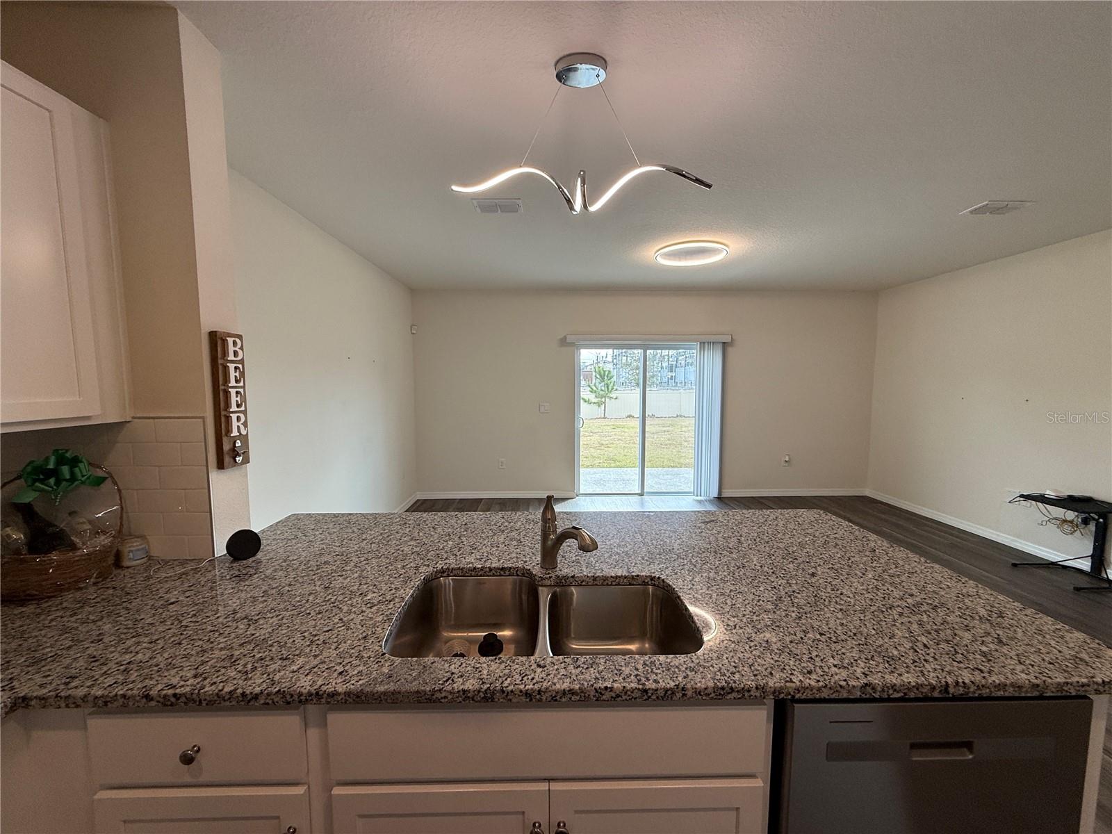 1382 TALLOWWOOD LN