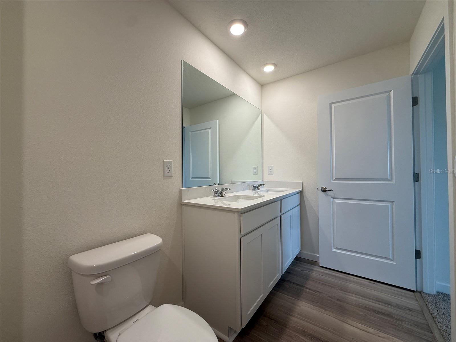 6524 SW 82ND LOOP