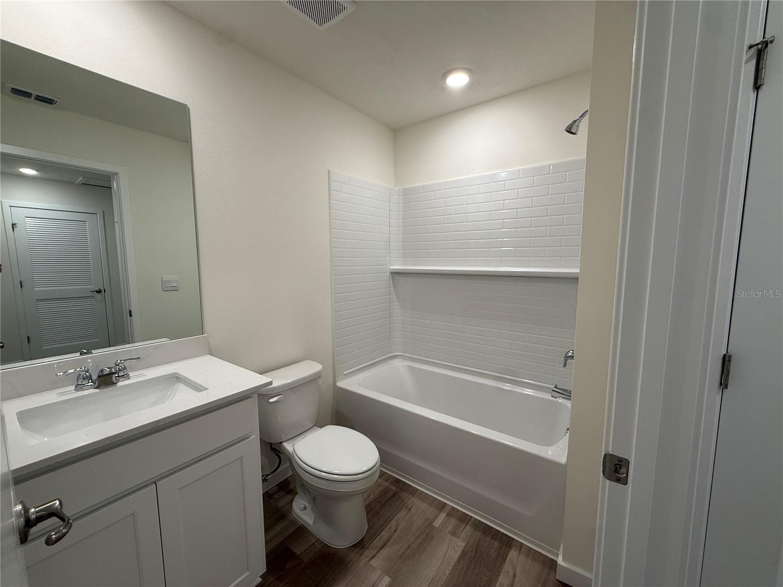 6524 SW 82ND LOOP