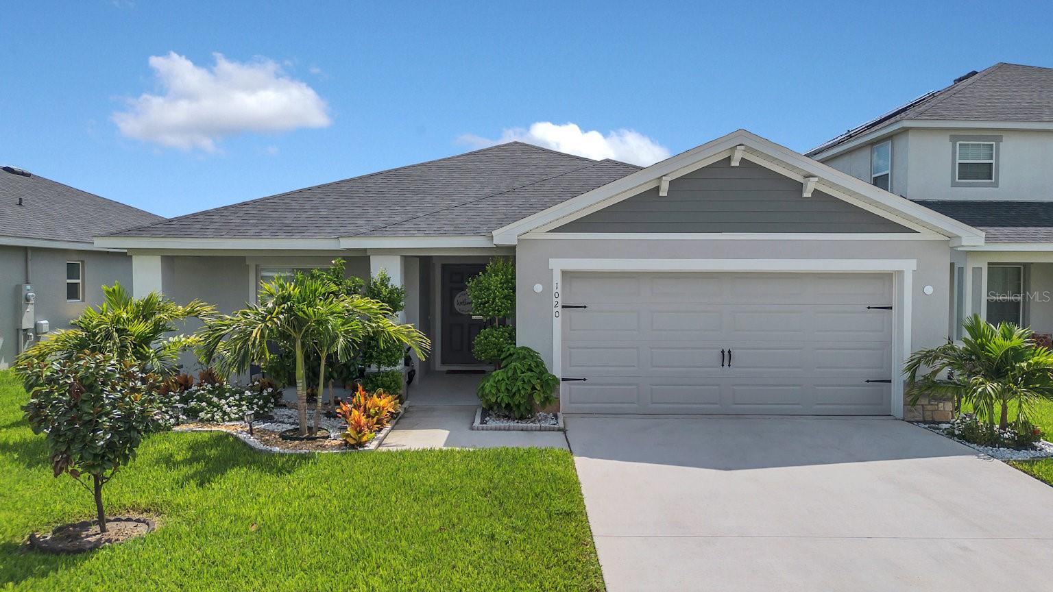 1020 CASCADE DR