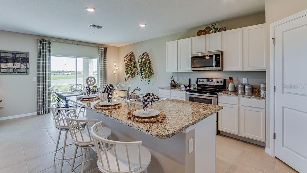 8577 SW 46TH TER