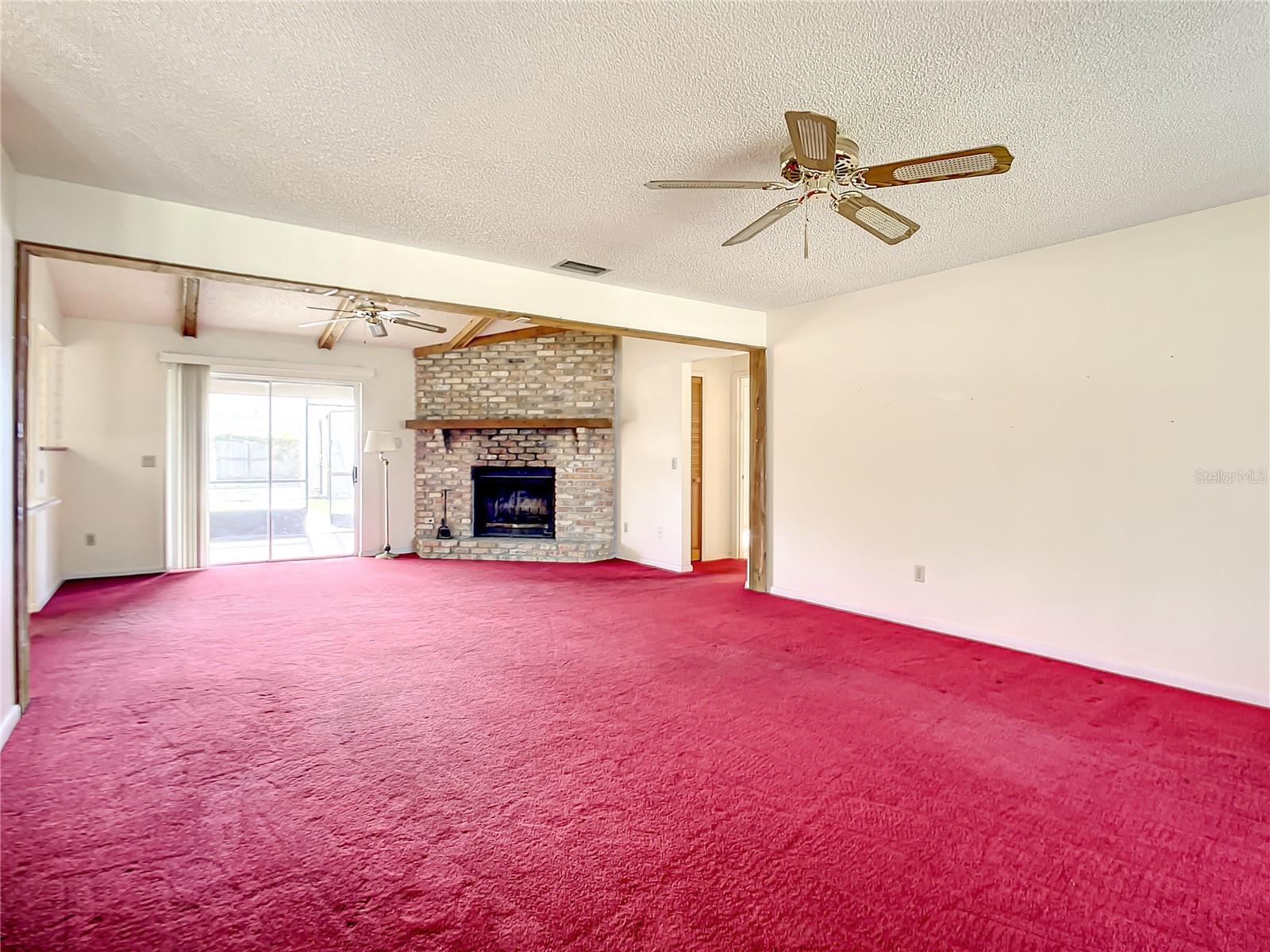 2625 VAUGHN AVE