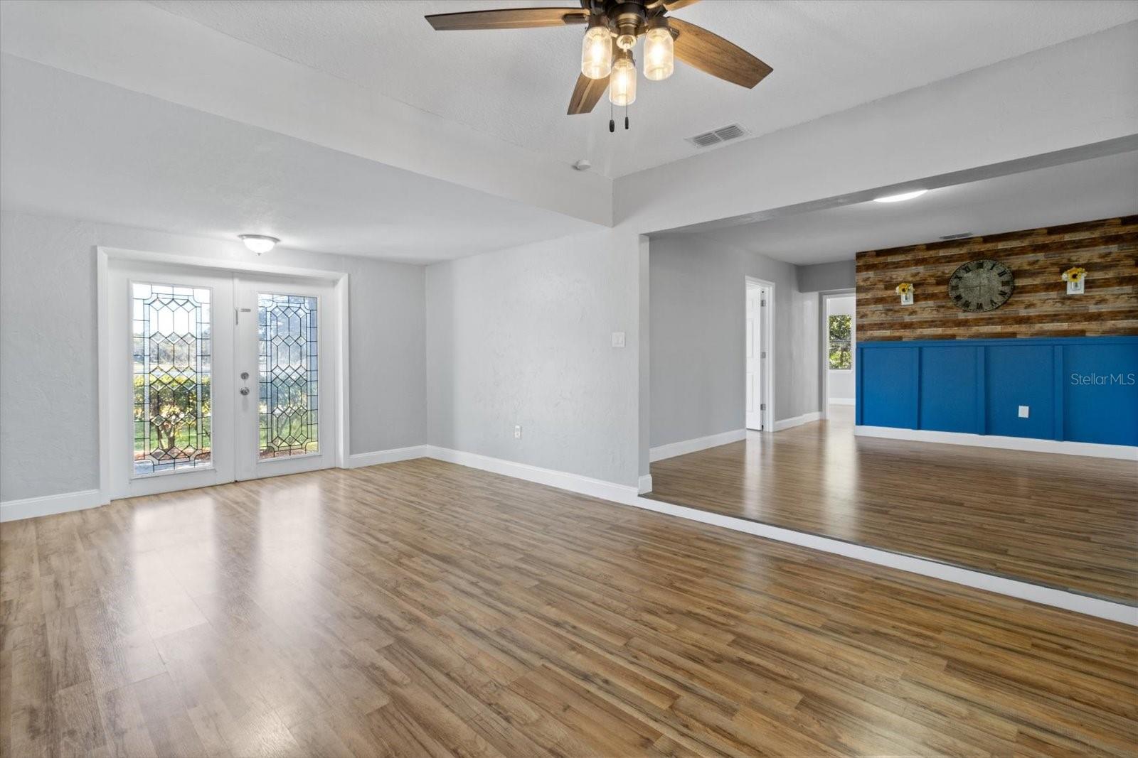 3440 E LAKE NINA DR
