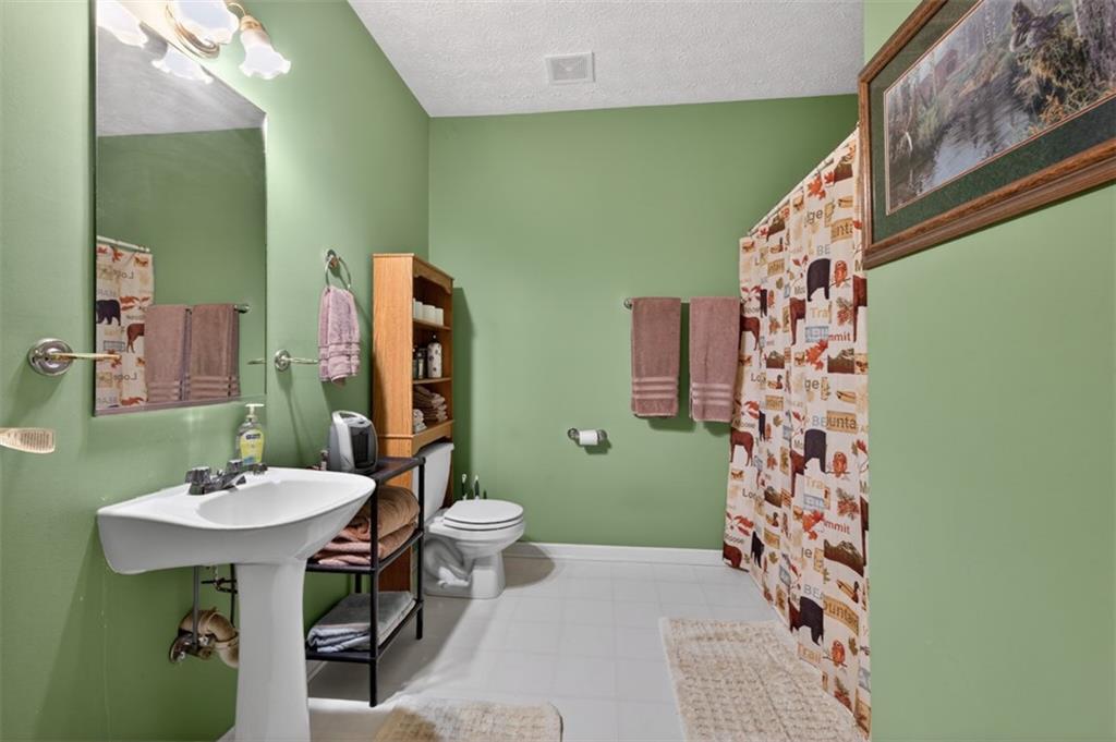 6 Adella Lane