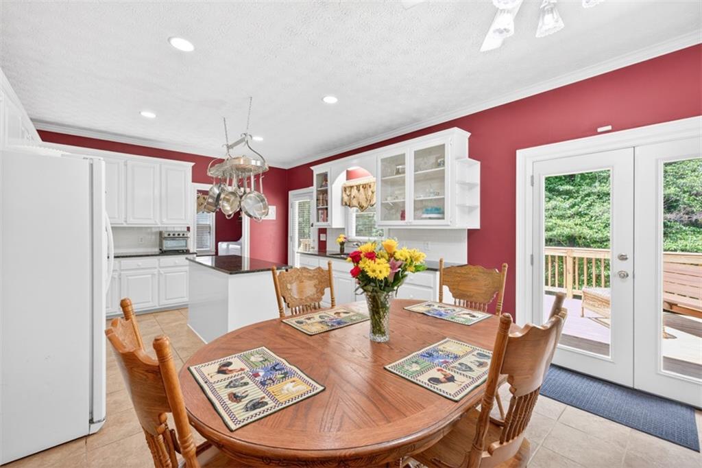 6 Adella Lane