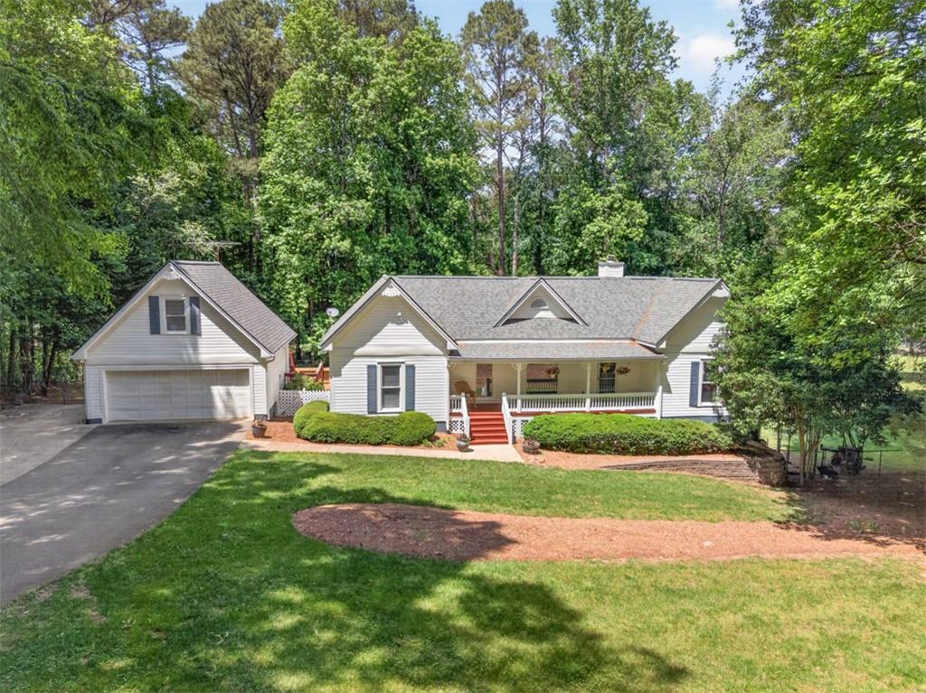 6 Adella Lane