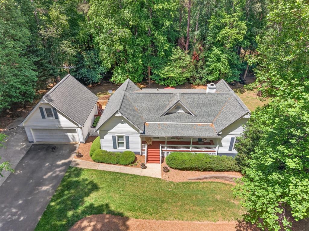 6 Adella Lane