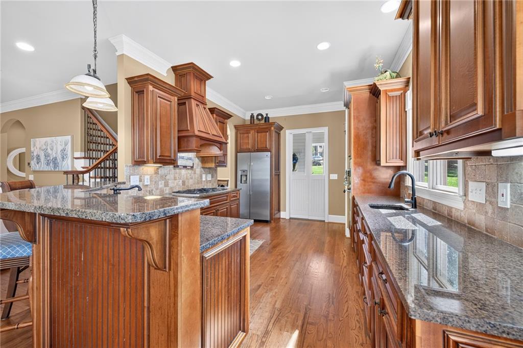991 Old Forge Lane